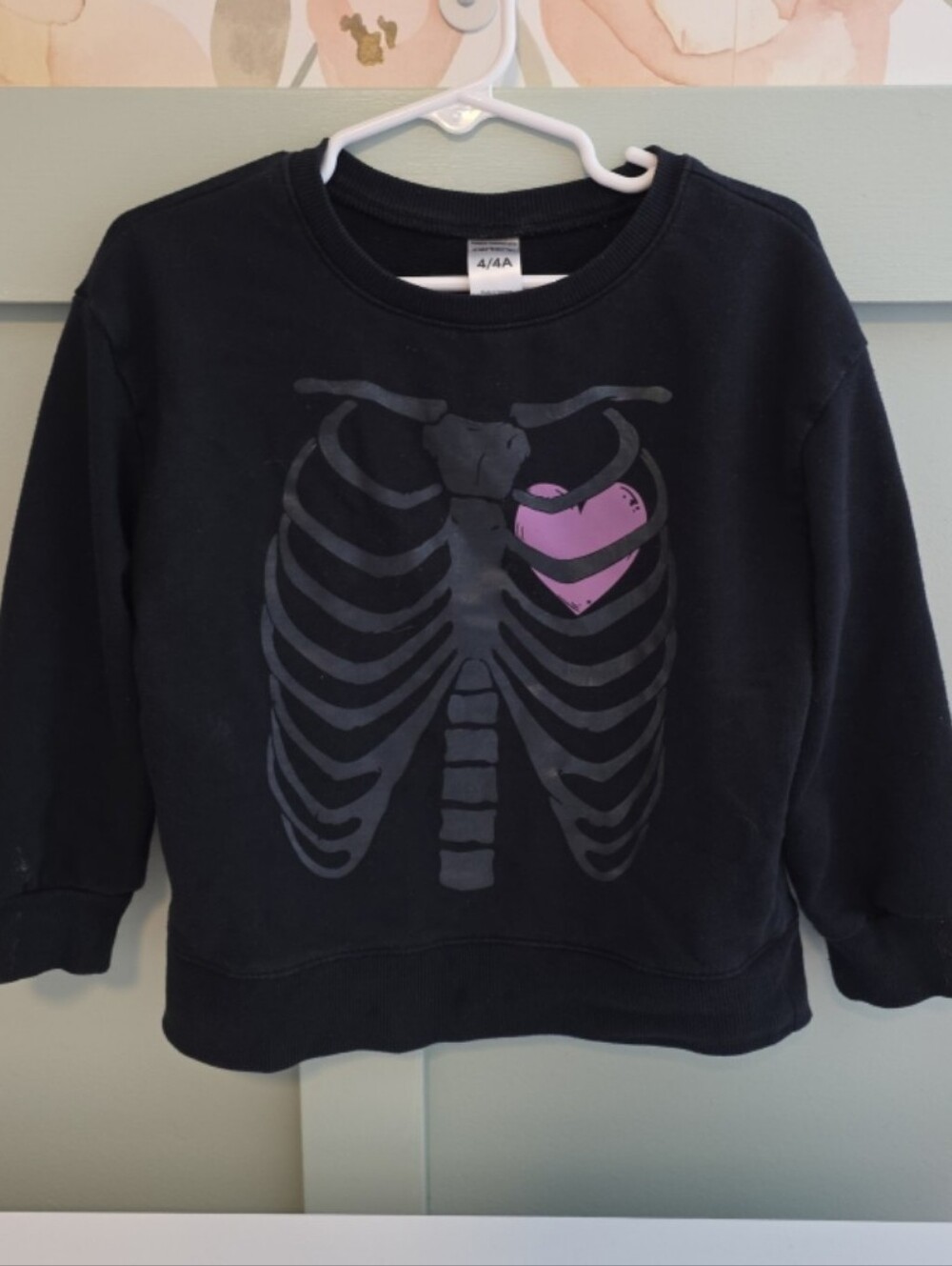 Carter's Black 4t Halloween Skeleton Sweatshirt with Pink Heart Ribcage Graphic